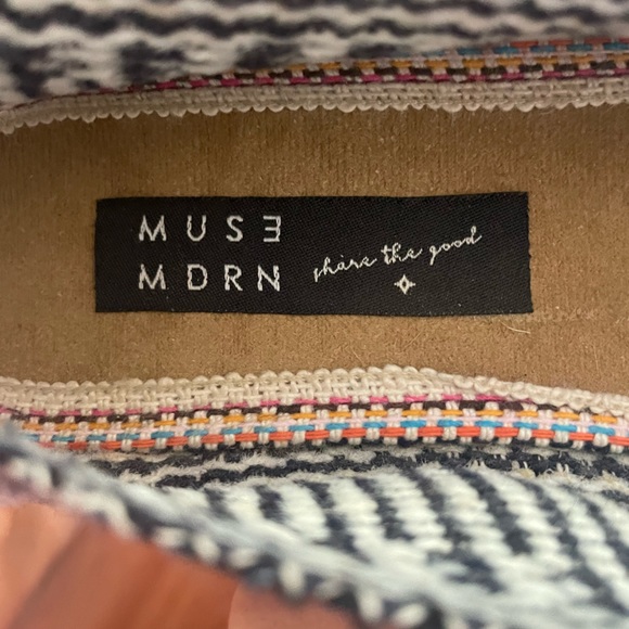 Handmade & Very Comfortable Flats. - Picture 4 of 6